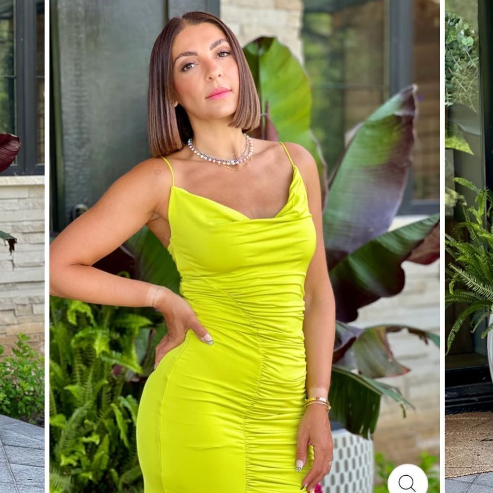 Neon lime ruched dress - Picture 3 of 4